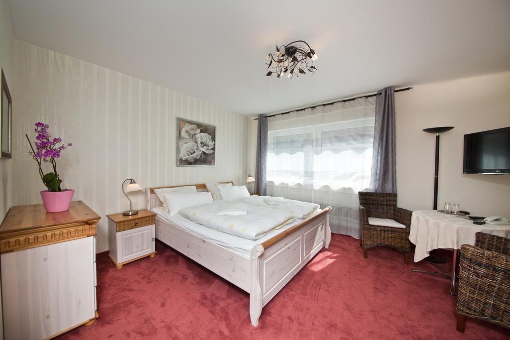 Staatsbad Brückenau Hotel Jaegerhof מראה חיצוני תמונה